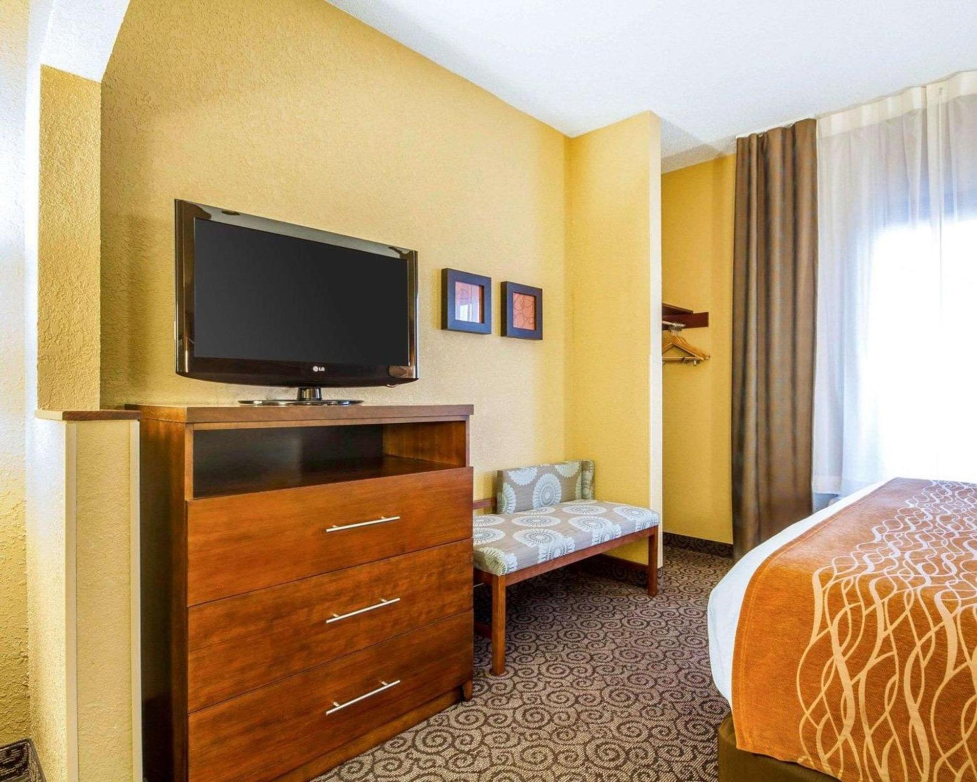 Comfort Suites Ramsey Exteriér fotografie