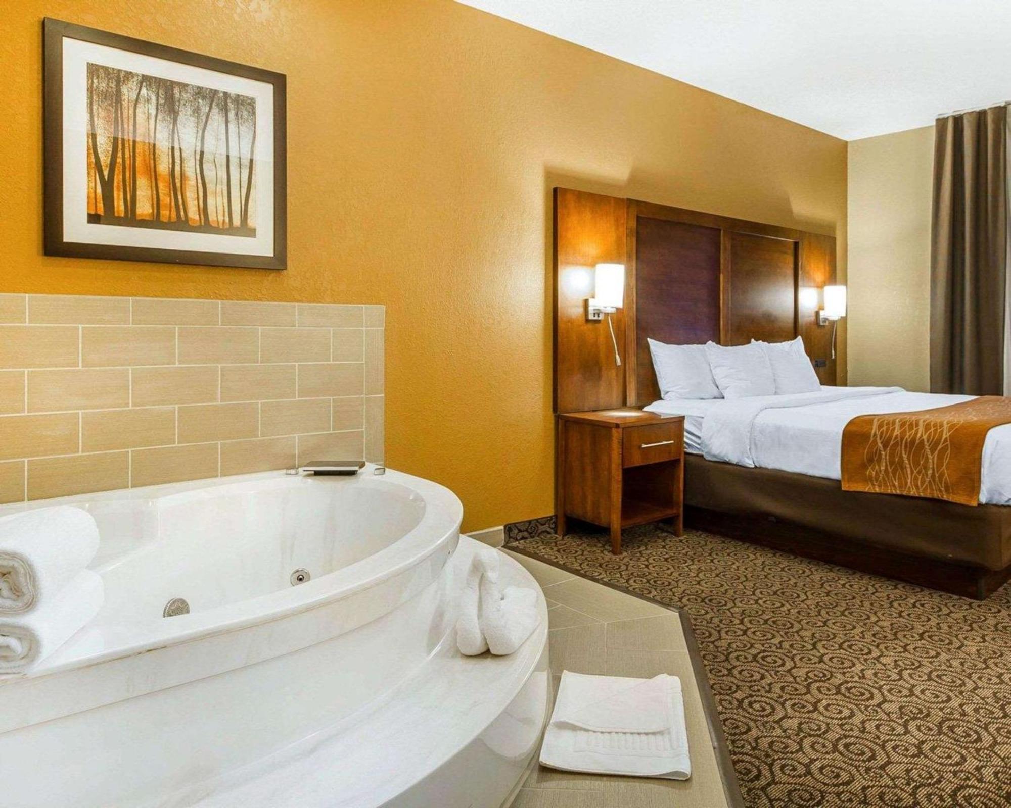 Comfort Suites Ramsey Exteriér fotografie